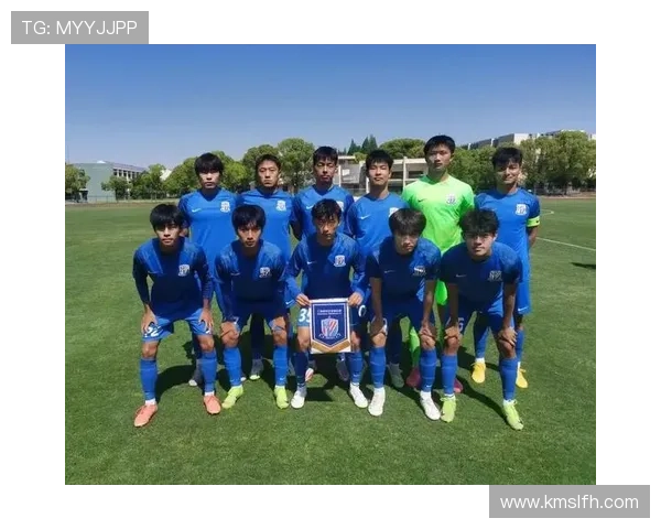 申花半场0比2落后 武里南联得势拉唐染红